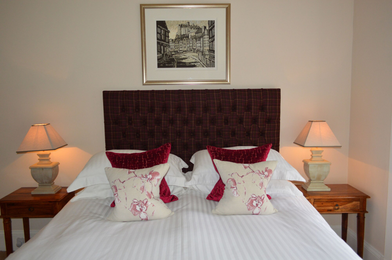 Bedroom 2, Balnearn House, Perthshire and Kinross