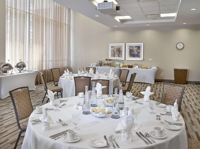 Food & Drinks 5, Homewood Suites by Hilton Halifax-Downtown, Halifax