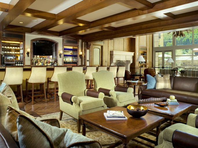 Food & Drinks 4, Legendary Lodging at the Ritz Carlton Residences Vail, Eagle