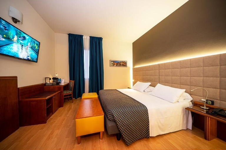 Bedroom 4, LVG Hotel Collection - Gardenia, Verona