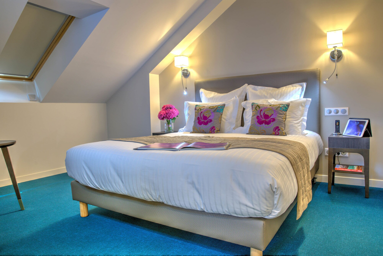 Bedroom 3, Hôtel de la Tabletterie, Oise