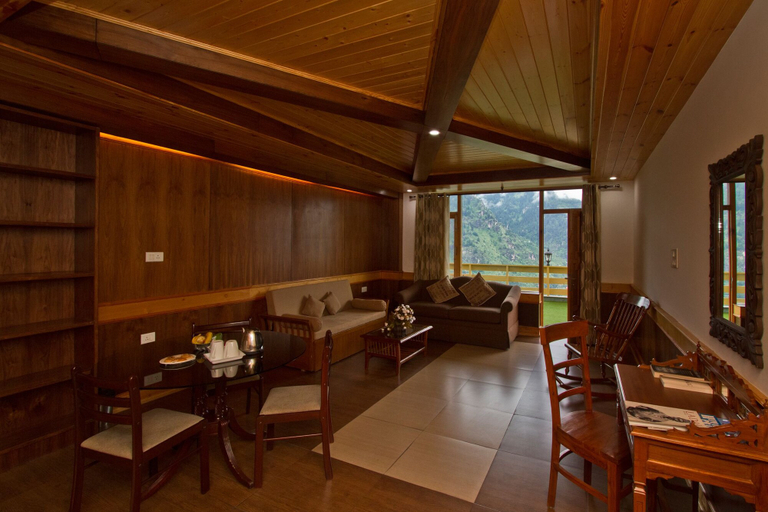 Food & Drinks 5, Vivaan The Sunrise Resort, Kullu