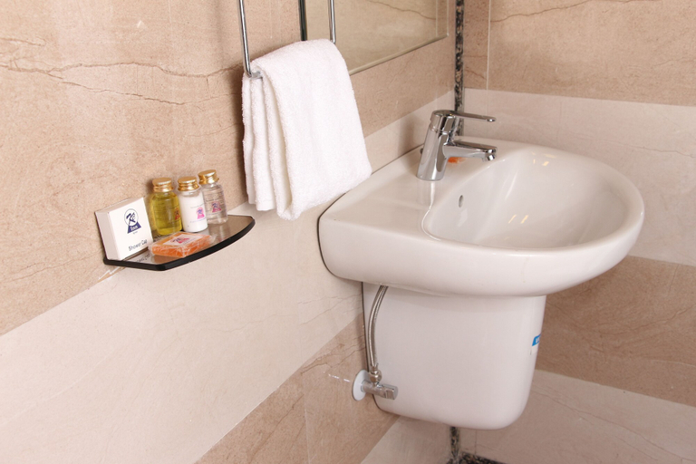 Bathroom 4, Kc Inn, Ajmer