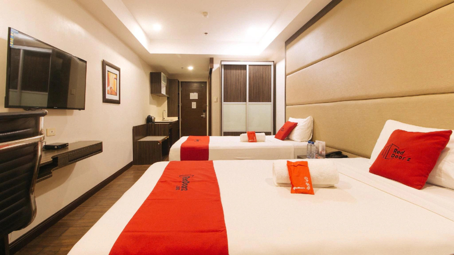 Bedroom 2, RedDoorz Premium @ West Avenue Quezon City, Quezon City