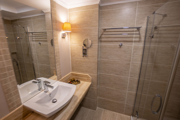 Bathroom 5, Azka Hotel, Bodrum