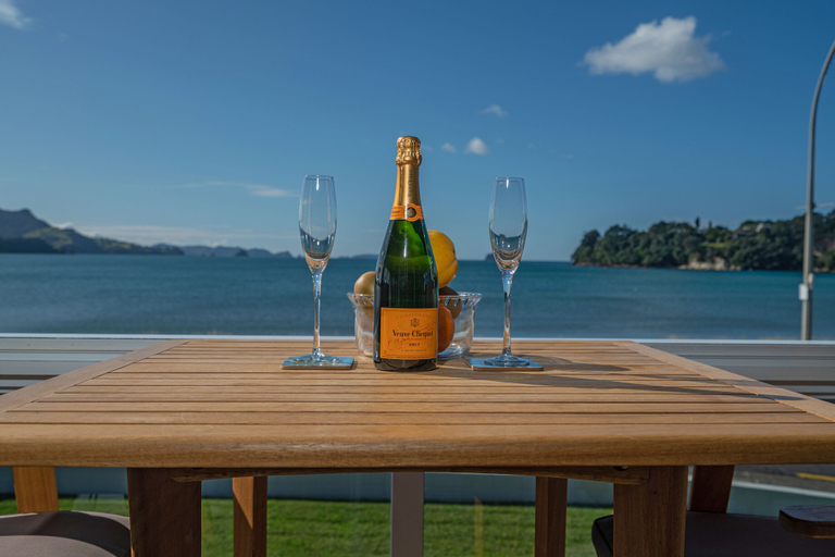 Food & Drinks 5, Waterfront Apartments Whitianga, Thames-Coromandel