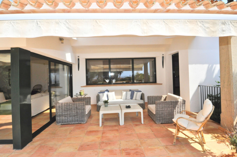 Others 5, Villa Prima, Girona