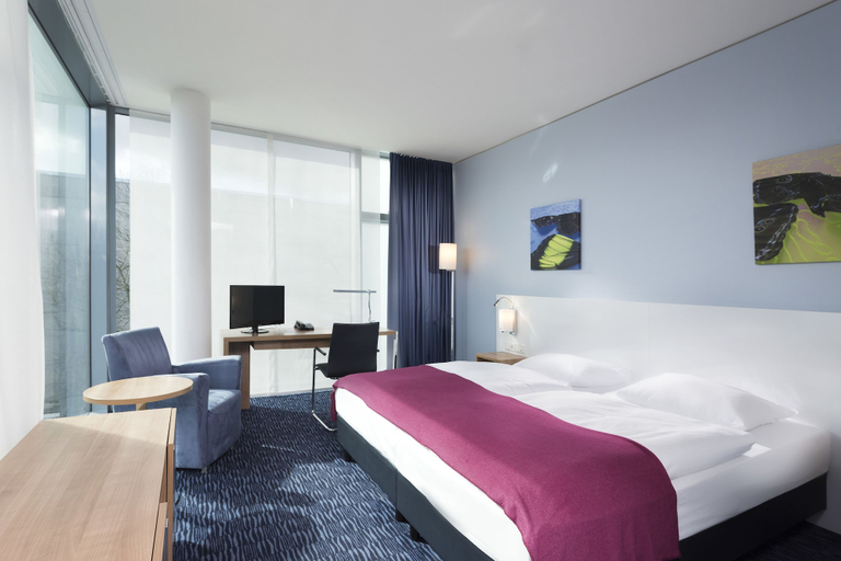 Bedroom 3, Seminaris Sunday Campus Hotel Berlin, Berlin