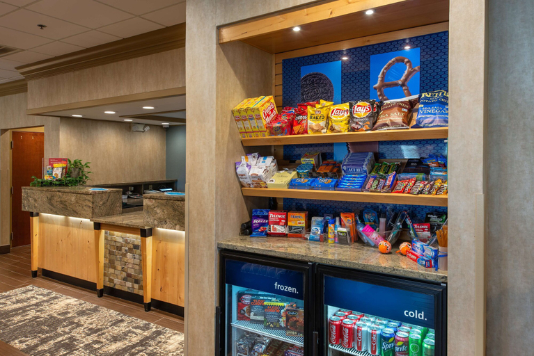 Food & Drinks 5, Hampton Inn Wilkesboro, Wilkes
