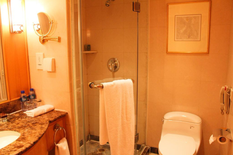 Bathroom 4, The Presidential Beijing, Beijing
