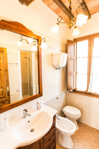 Bathroom 4, Agriturismo Cantagalli, Siena