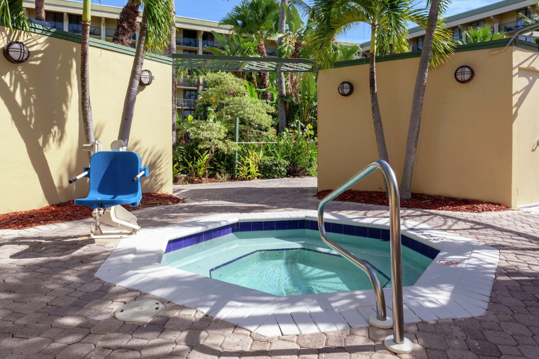 Sport & Beauty 2, Doubletree By Hilton - Palm Beach Gardens, Palm Beach