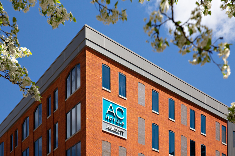 Exterior & Views 2, AC Hotel by Marriott Grand Rapids Downtown, Kent
