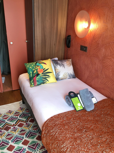 Bedroom 2, Villa Bougainville by Happyculture, Alpes-Maritimes