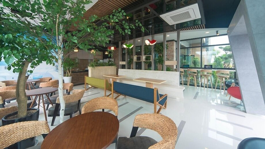 Food & Drinks 4, Swansea, Jeju