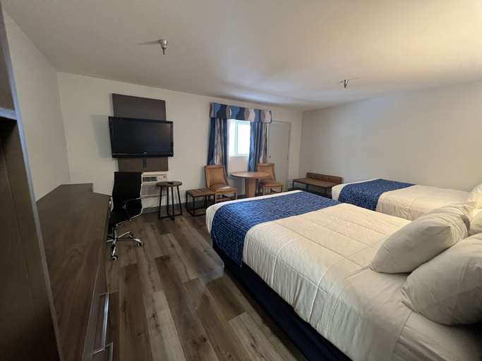 Bedroom 3, SureStay Plus Hotel by Best Western Mammoth Lakes, Mono
