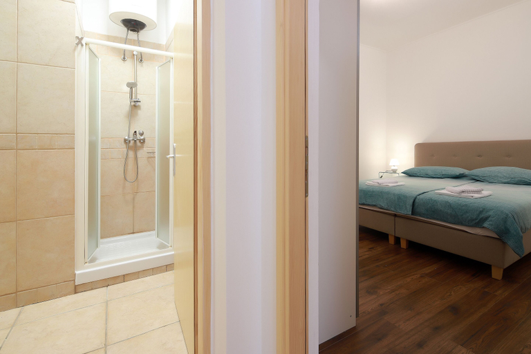 Bedroom 2, Apartments Galboka, Mali Lošinj