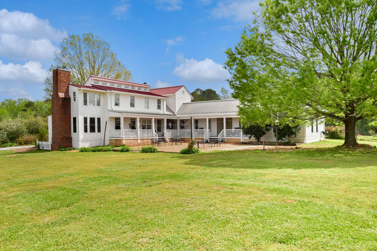Exterior & Views 2, The Farmhouse Inn, Morgan