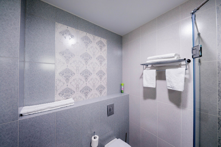 Bathroom 4, Oasis residence, Bishkek