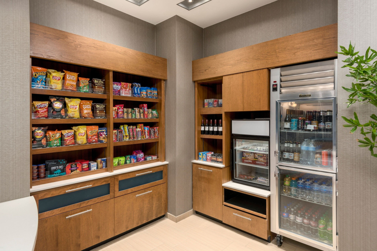 Food & Drinks 4, SpringHill Suites by Marriott Lafayette South at River Ranch, Lafayette
