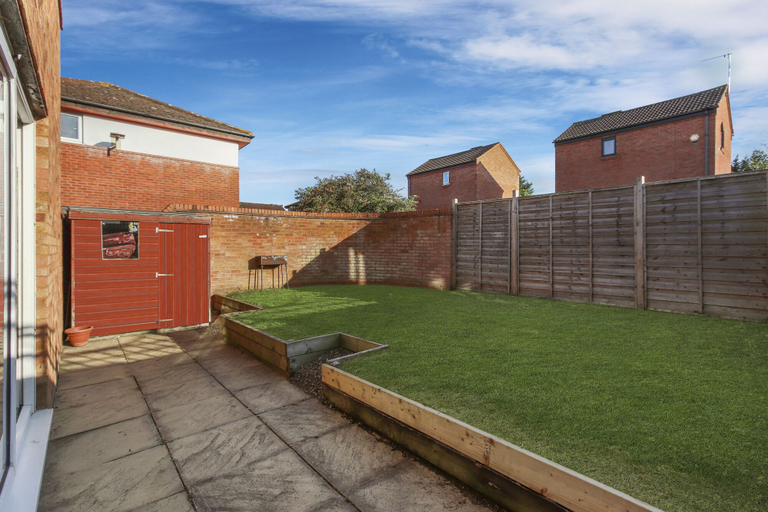 Exterior & Views 2, Inviting 2-bed House in Milton Keynes - Netflix, Milton Keynes