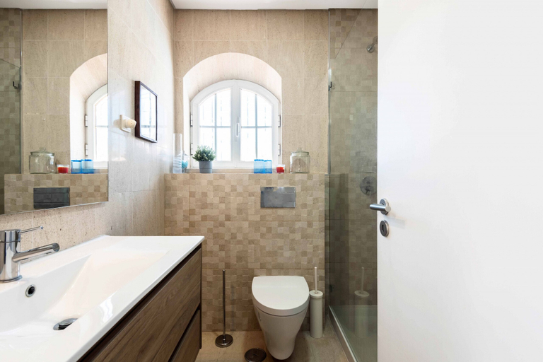 Bathroom 4, Sesimbra Stylish Villa by Homing, Sesimbra