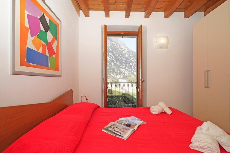 Bedroom 4, Casa Matisse in Toscolano Maderno, Brescia