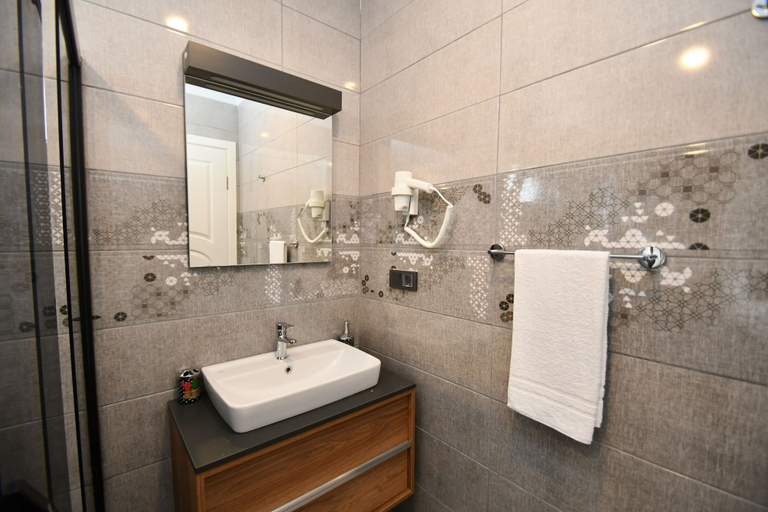 Bathroom 3, DUYGU APART, Fethiye