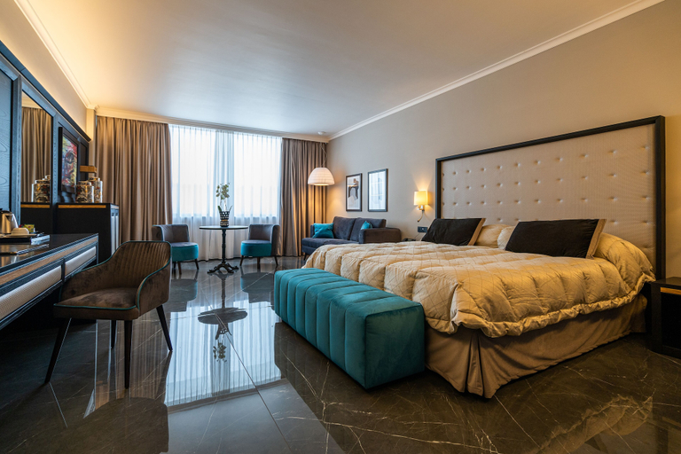 Bedroom 4, Hotel Ariston, Salerno
