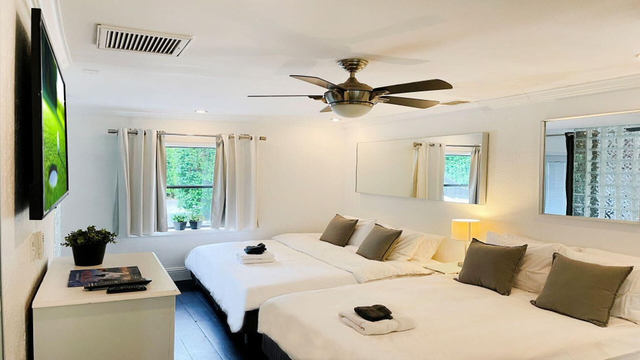 Bedroom 3, 7 Room Saddlebrook Golf SPA Villa 5BR 4BA, Pasco