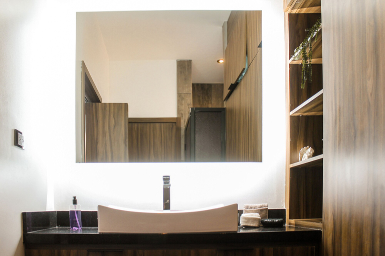 Bathroom, Oasis 444, Ensenada