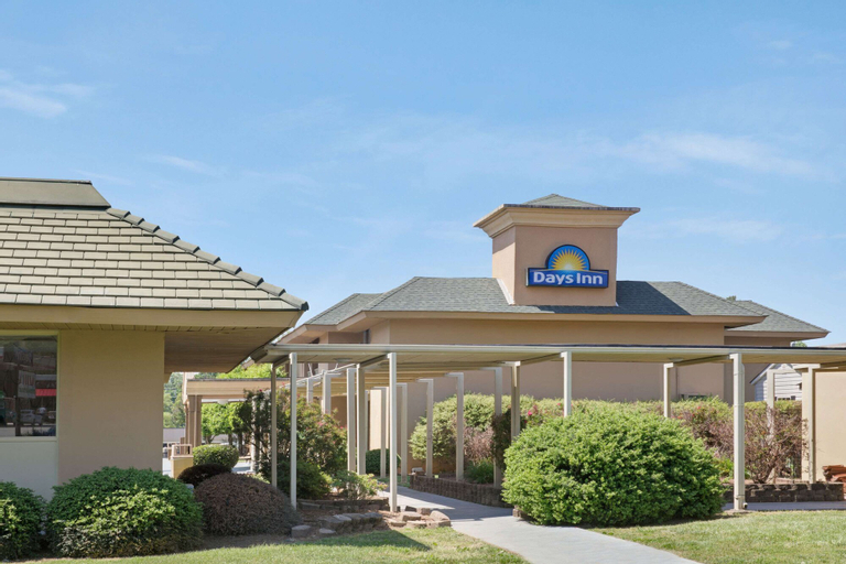 Days Inn by Wyndham Charlotte/Woodlawn Near Carowinds, Mecklenburg