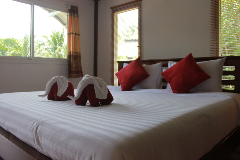 Bedroom 3, Khaosok River Camp, Phanom