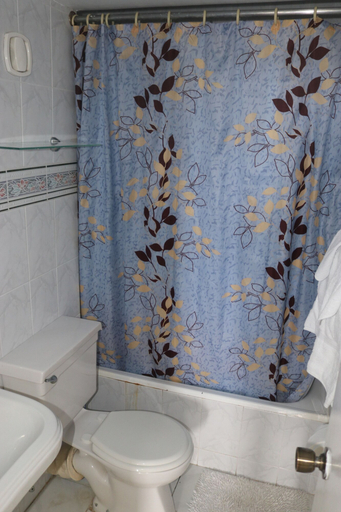 Bathroom, Angel Fish Beach Suites - Turtle Tower