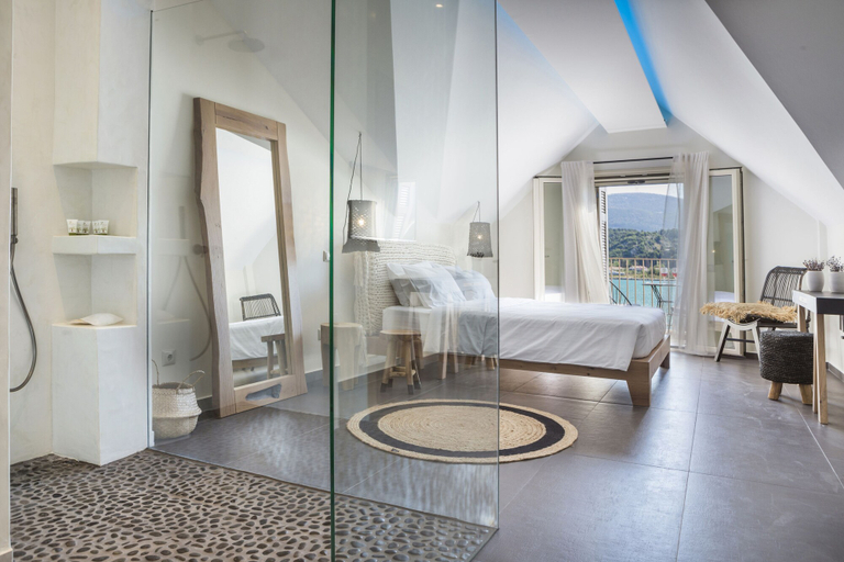 Bathroom 5, Argostoli Marina Suites, Ionian Islands
