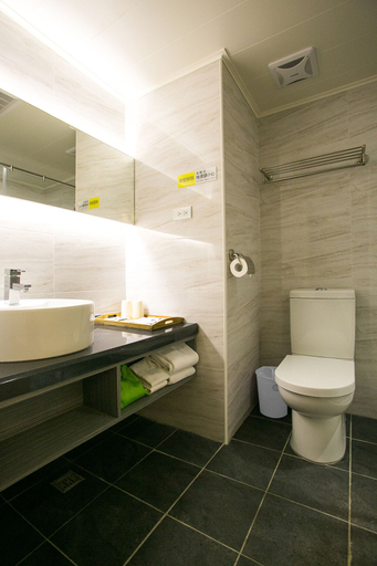 Bathroom 5, Huang Shin Business Hotel - Shan Ah Branch, Taichung