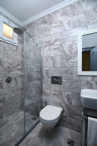 Bathroom 5, Summer in Garden Suites & Beach Hotel, Bodrum