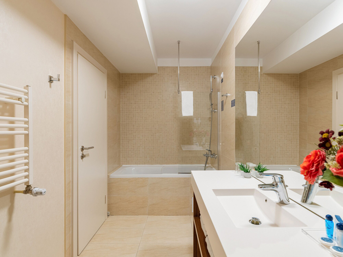 Bathroom 4, Concorde Old Bucharest Hotel, Municipiul Bucuresti
