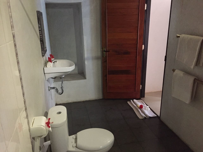 Bathroom, Crystal Bay Pool View Bungalow, Klungkung
