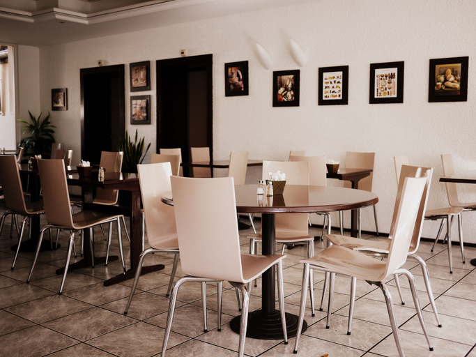 Food & Drinks 5, Brit Hotel Mulhouse Centre, Haut-Rhin