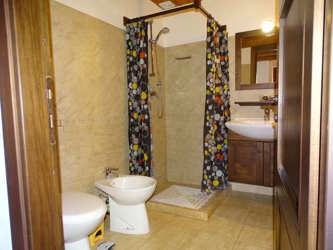 Bathroom 3, Agriturismo Podere 1248, Roma