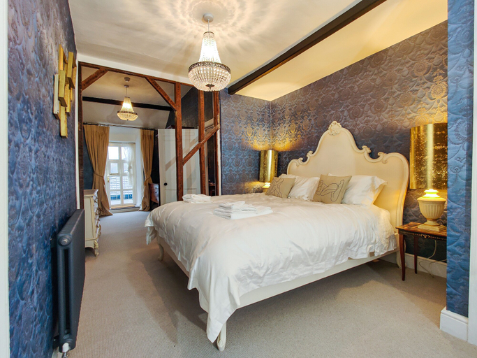 Bedroom 3, Plas Dolguog, Powys