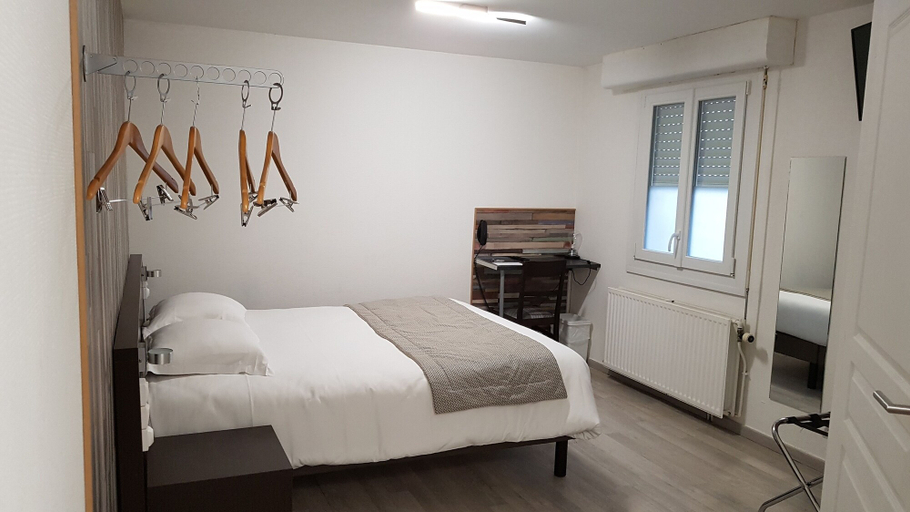 Bedroom 3, Hôtel Au Spatial, Somme