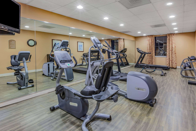 Others 4, Days Inn by Wyndham Altavista, Campbell