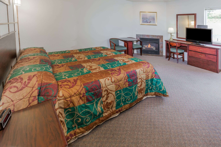 Bedroom 4, Travelodge by Wyndham Depoe Bay, Lincoln
