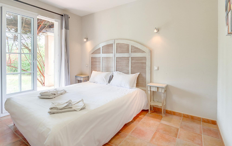 Bedroom 3, Vacancéole Le Domaine de Camiole, Var
