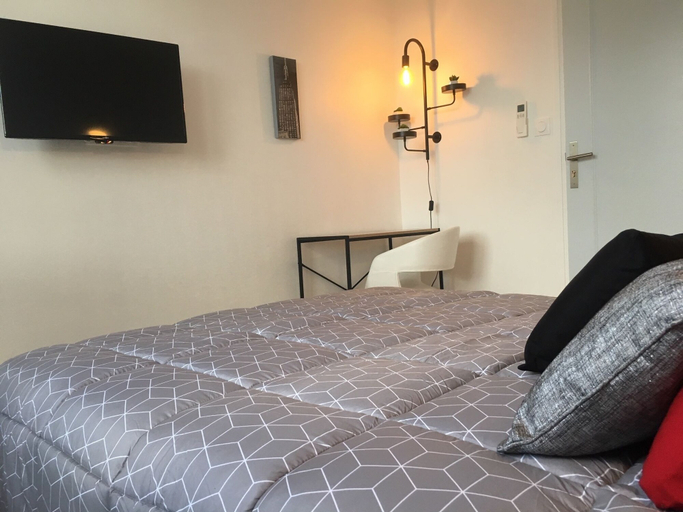 Bedroom 4, Maison Mignardise - Cité, Aude