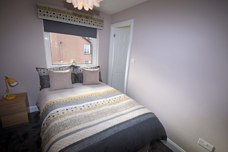 Bedroom 2, Harbour View City Centre Apartment, Belfast