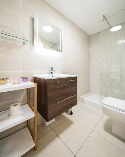 Bathroom 5, Atholl Palace Hotel, Perthshire and Kinross