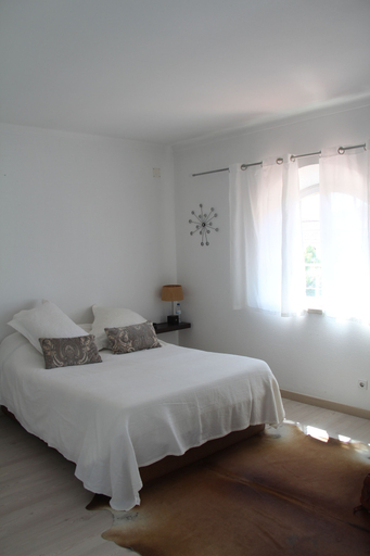 Bedroom 3, Sesimbra Stylish Villa by Homing, Sesimbra